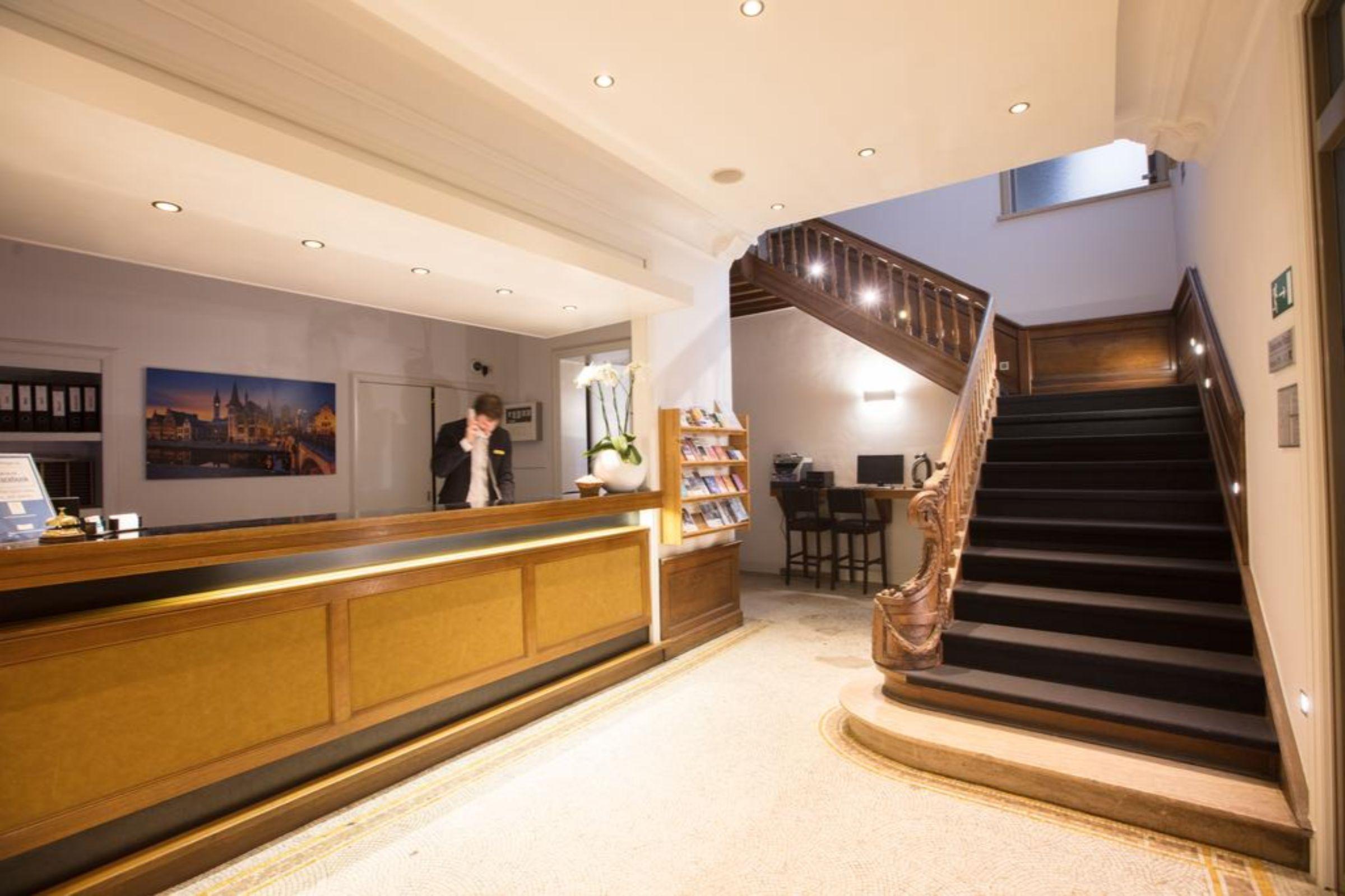 Hotel De Flandre Гент Екстериор снимка